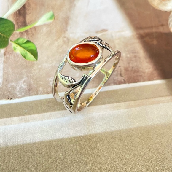 VizionartebyJyoti Jewelry - 925 Sterling Silver Ring!!pretty folliage Band with Natural carnelian! Us: 7,8,9